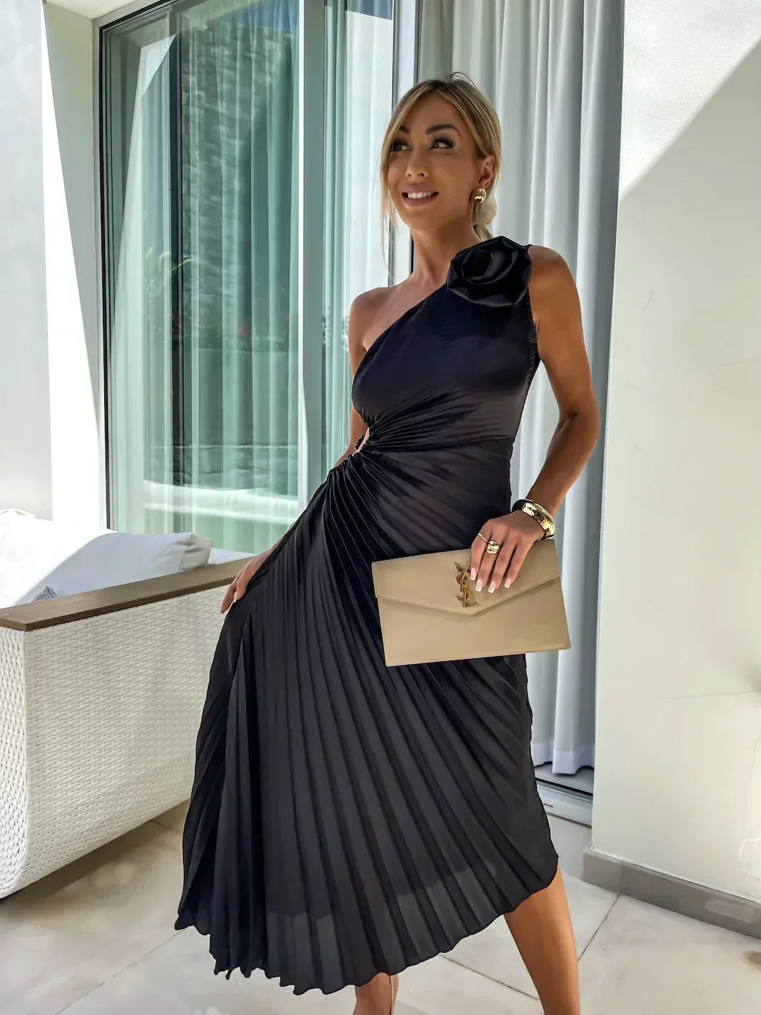 Lavinia | Elegant Floral One-Shoulder Maxi Dress