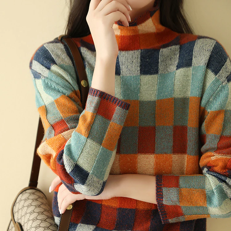 Faye – Retro Check Turtleneck Sweater