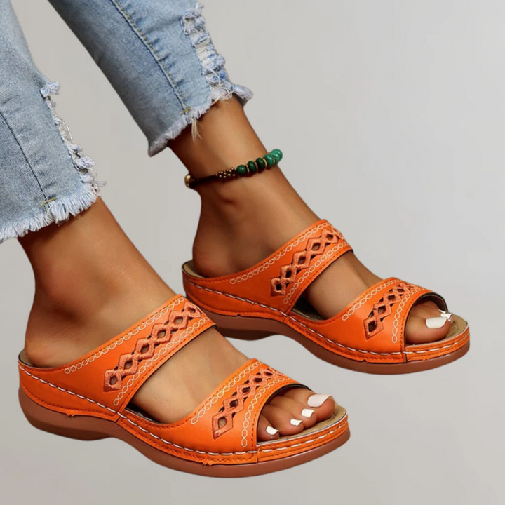 Journee | Orthopedic Sandals