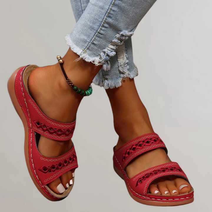 Journee | Orthopedic Sandals