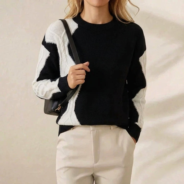 June – Color-block Knit Crew Neck Sweater