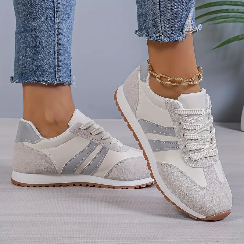 Christine – Retro Lace-Up Everyday Sneakers