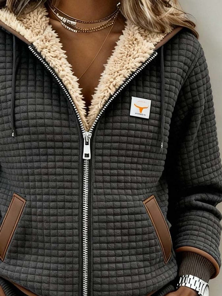 Trudy – Sherpa-Lined Quilted Zip-Up Hoodie